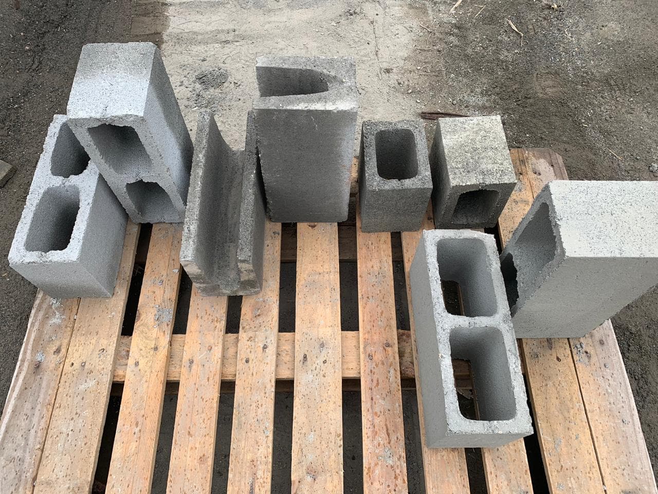Estoque de blocos de concreto CampBlocos em Monte Mor
